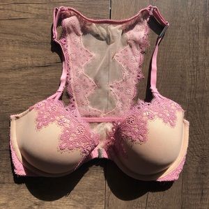 Victoria’s Secret Pink Demi Bra 32D NWT!
